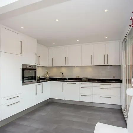 Jasons Penthouse